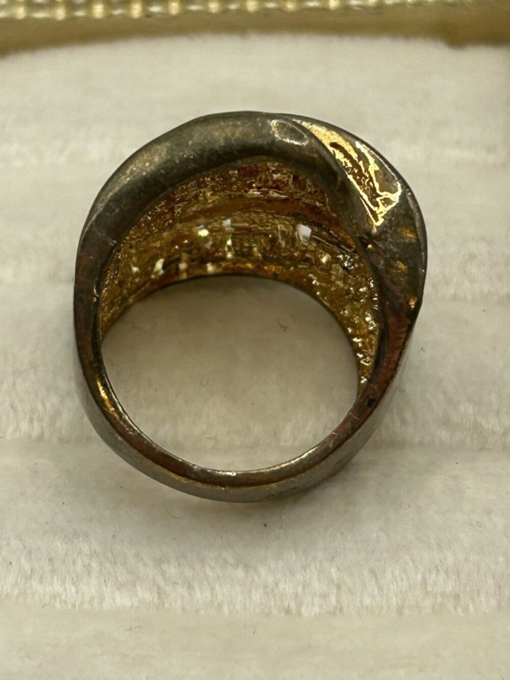 Vintage Greek Key Rhinestone Wide Band Costume Ring Gold Tone Size 5 Chunky Fun - Picture 8 of 12